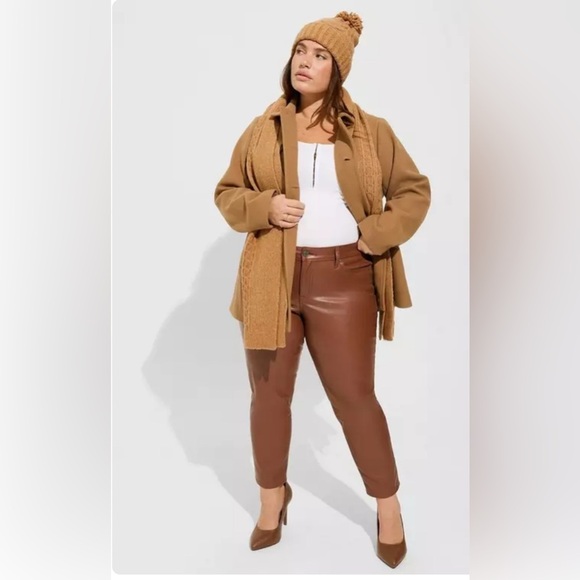 NWT Torrid Perfect Skinny Faux Leather High Rise Pants, Brown,  Size 14 Short R3 - Picture 1 of 13